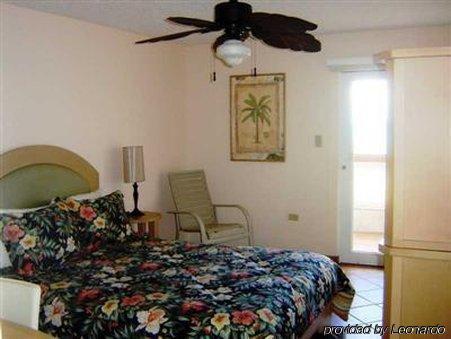 Luquillo Sunrise Beach Inn Room photo