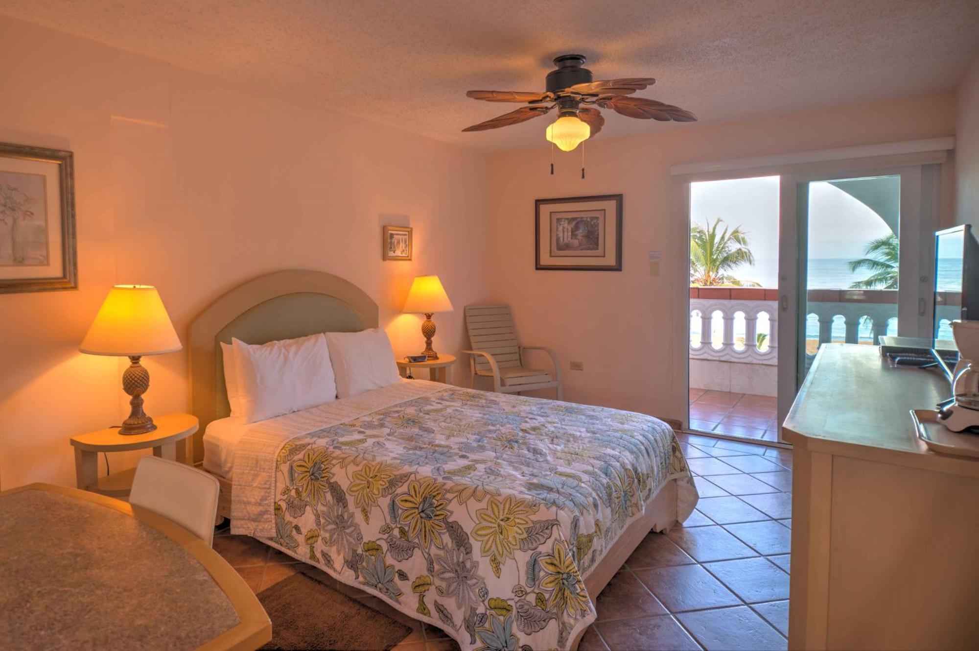 Luquillo Sunrise Beach Inn Exterior photo